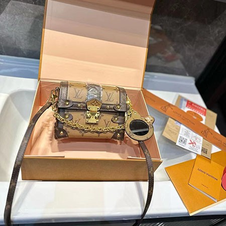 vuitton 横開き