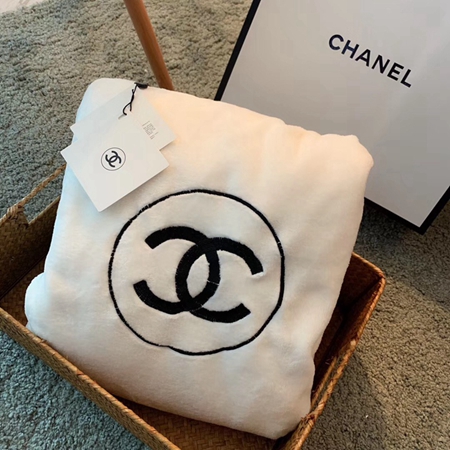 Chanel シャネルおしゃれ毛布