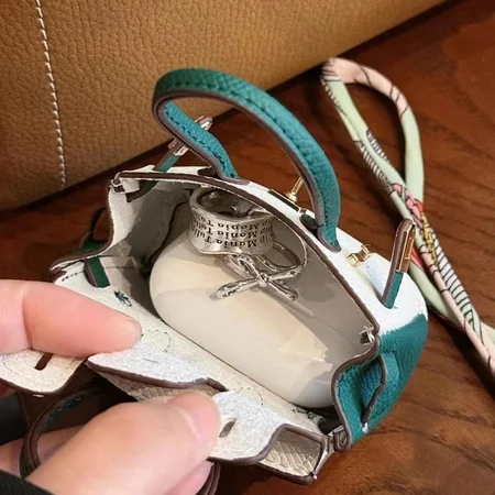 HERMES風 AirPods 4 ケース