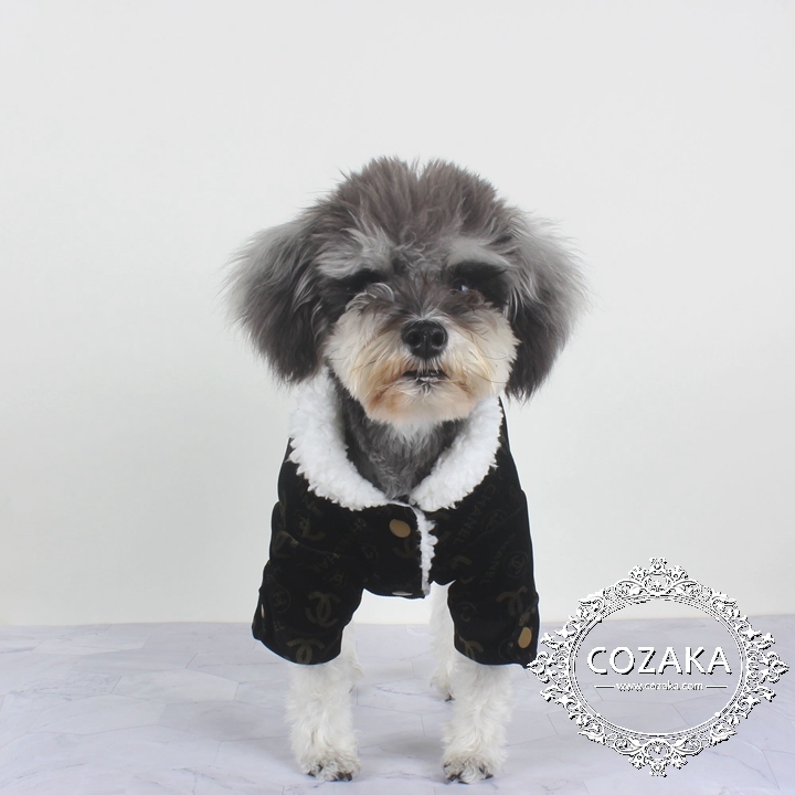 CHANEL 犬冬服 暖かい