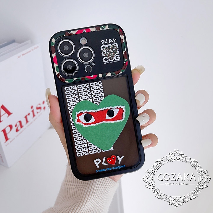 iPhone 14 Comme des Garçonsロゴ付きカバー