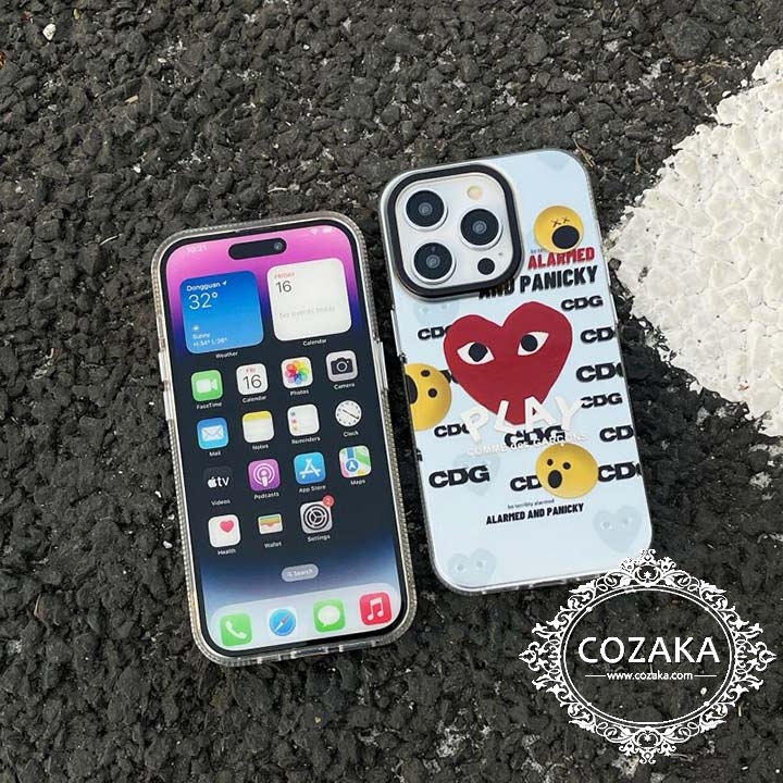 Comme des Garçons iphone15ケース