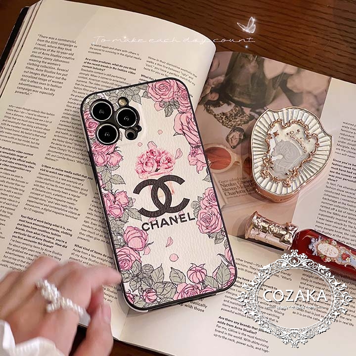 海外セレブ愛用chanel iphone15カバー ピンク