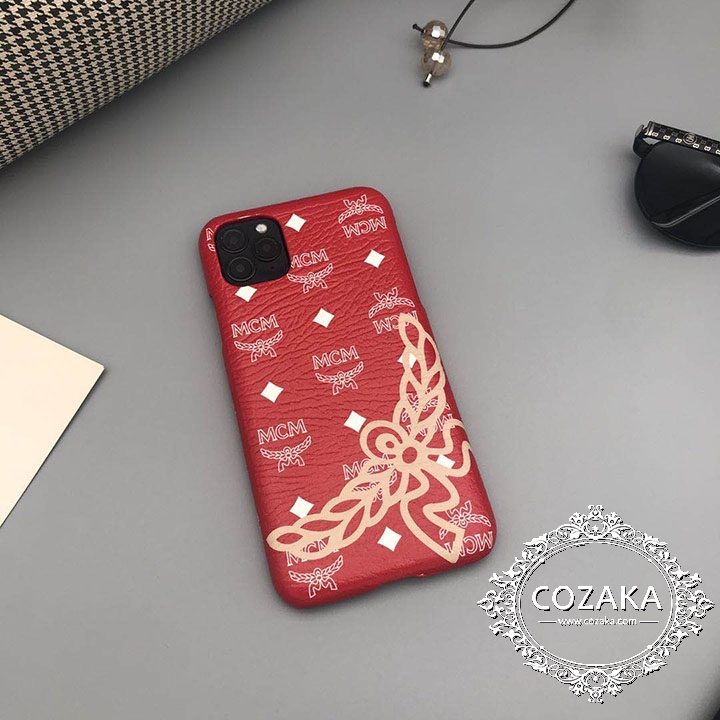 mcm iphone15ケースレッド