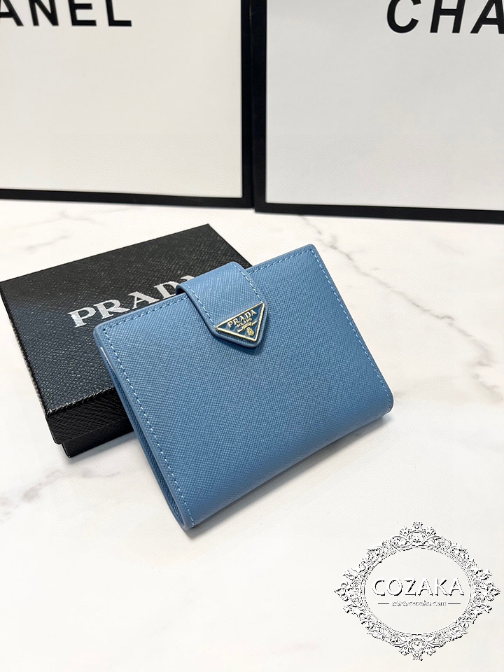 Prada 横開き 小銭収納