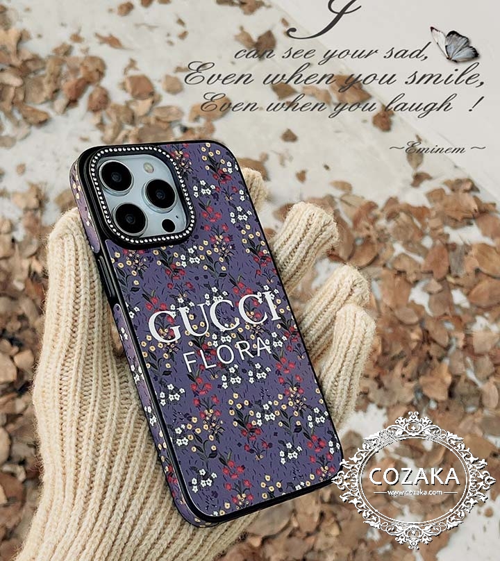 gucci ラインストーン付きiphone15 proカバー 