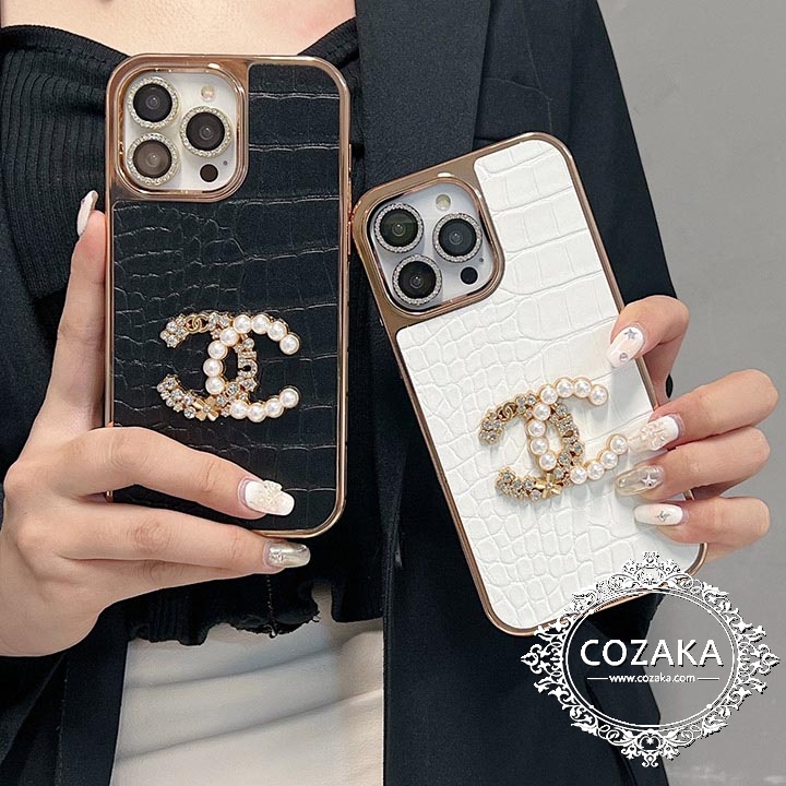 女性向けchanel iphone15 proケース