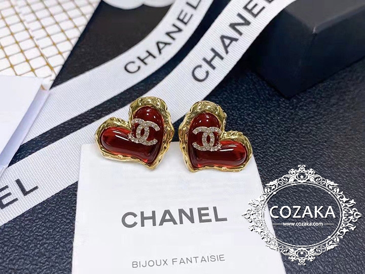 chanel イヤーアクセサリー