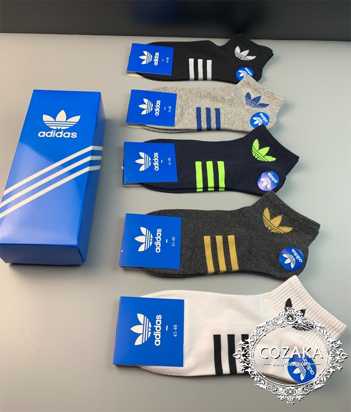 靴下Adidas