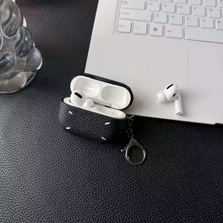 airpods pro maison margiela メゾン マルジェラ ケース 綺麗