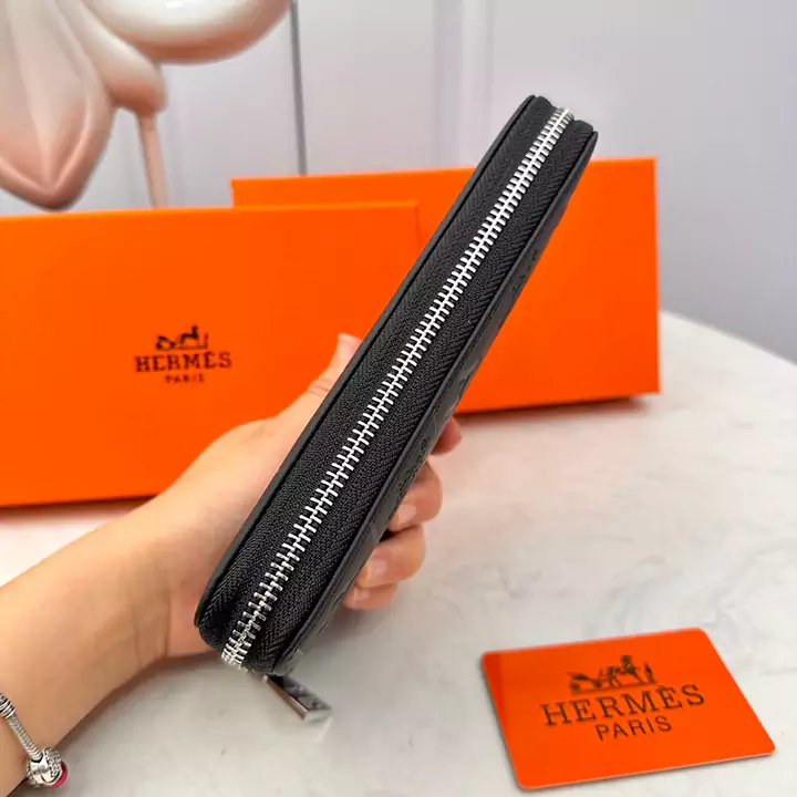 hermes クラシック財布