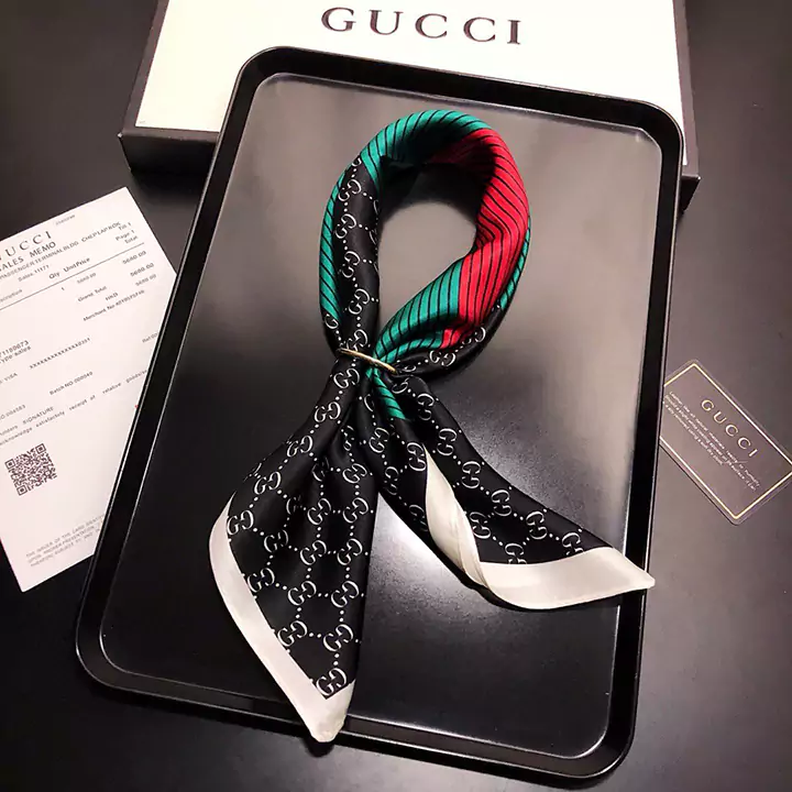 スカーフ 流行り gucci