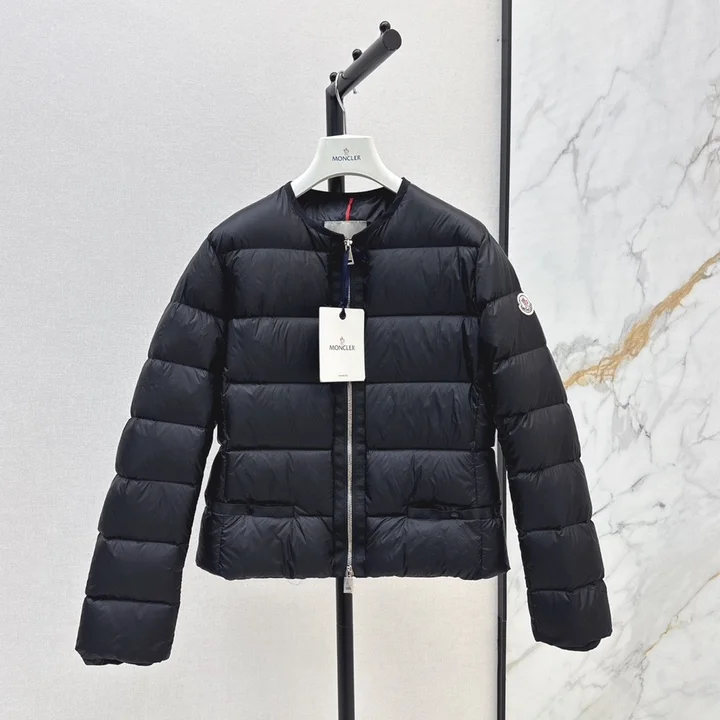 MONCLER 日本超人気 ウンジャケット